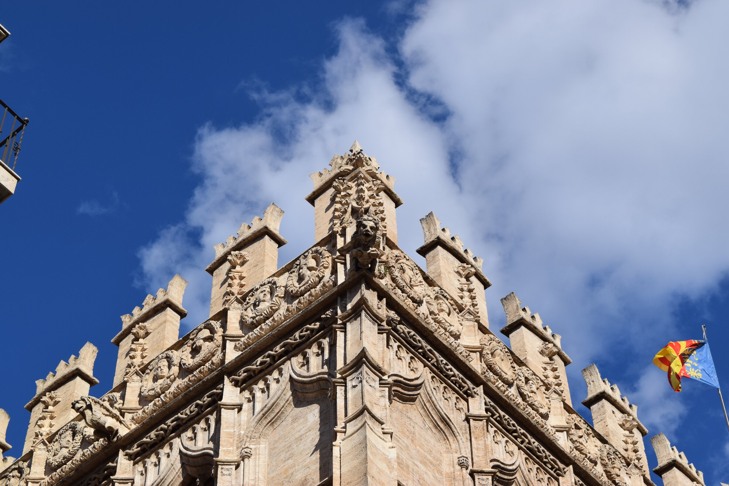 Architecture Icons in Valencia: A Walk Across the Centuries